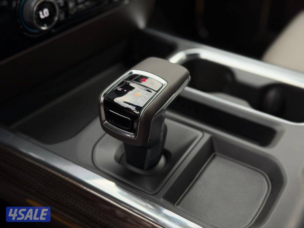 للبيع سلفرادو TRAIL BOSS Z71 موديل 2023 وارد الغانم11