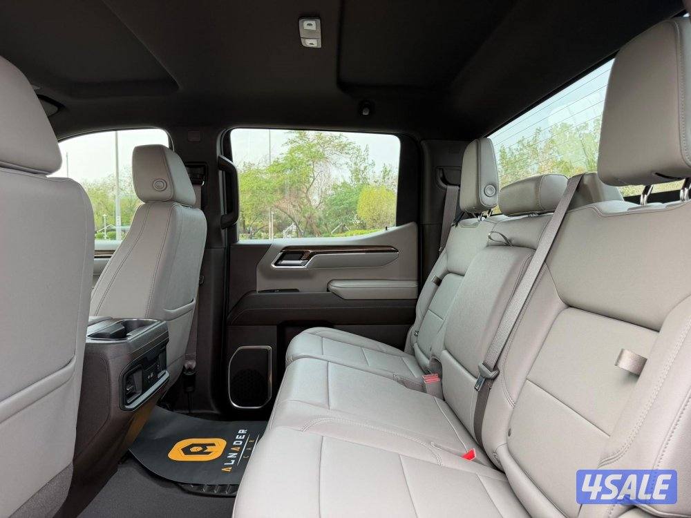 للبيع سلفرادو TRAIL BOSS Z71 موديل 2023 وارد الغانم14