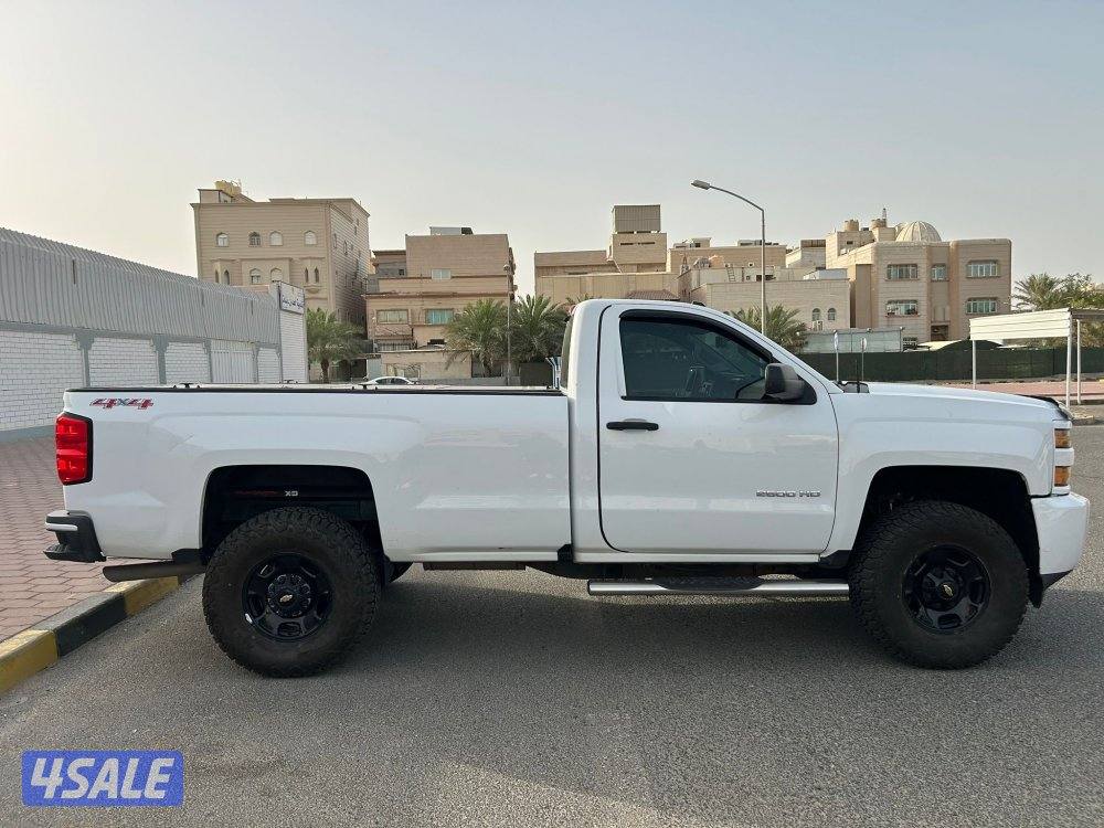 وانيت سيلفرادو ٢٥٠٠ اتش دي موديل ٢٠١٥0