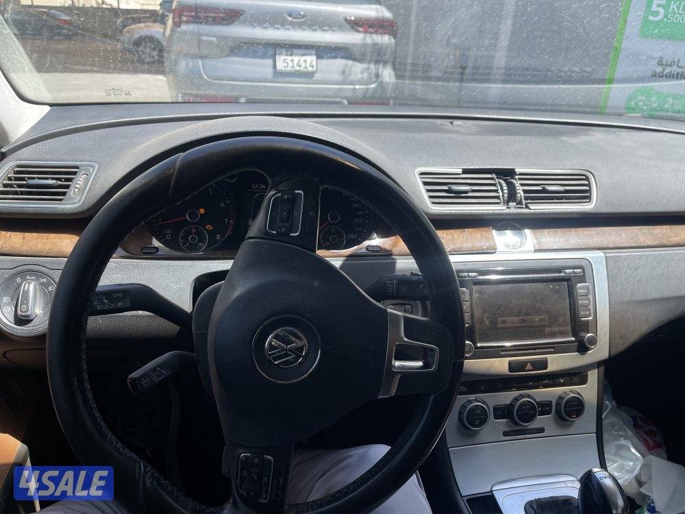 للبيع Volkswagen cc بحالة جيدة صبغ الوكالة 1000دينار قابل  للمساومة4