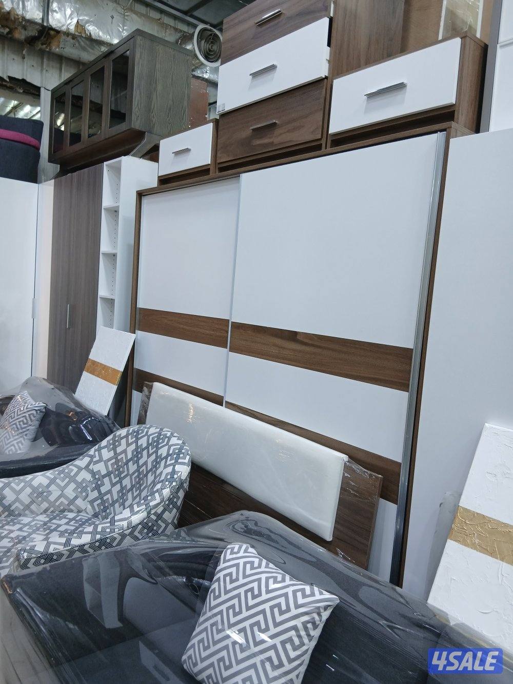 نشتري جميع الاثاث المستعمل والجديد والاجهزه الكهربائيه0