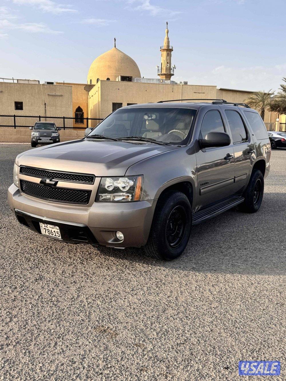 Tahoe 2014 - 222,000km - Brown0