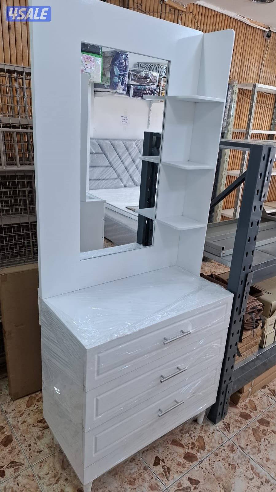 كبت ٢ باب ارفف وعلاقة جديد بسعر ٤٥ دينار2