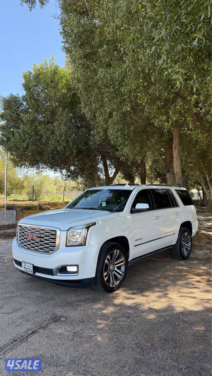 2019 YUKON DENALI0