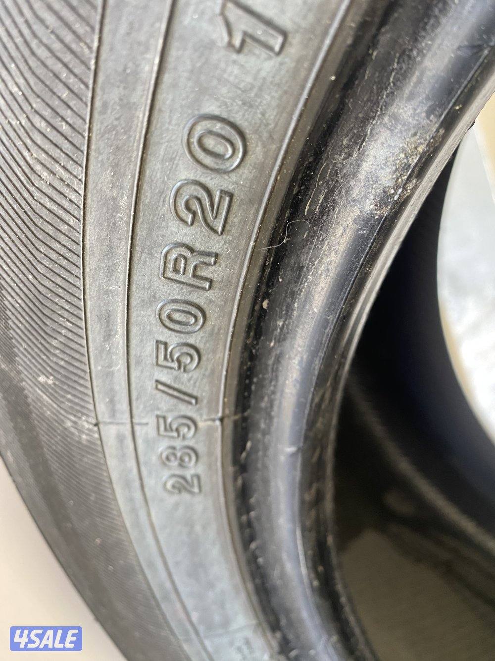 طقم توايرمستعمل يوكاهاما عدد4مقاس 20/50/285/صنع 20254