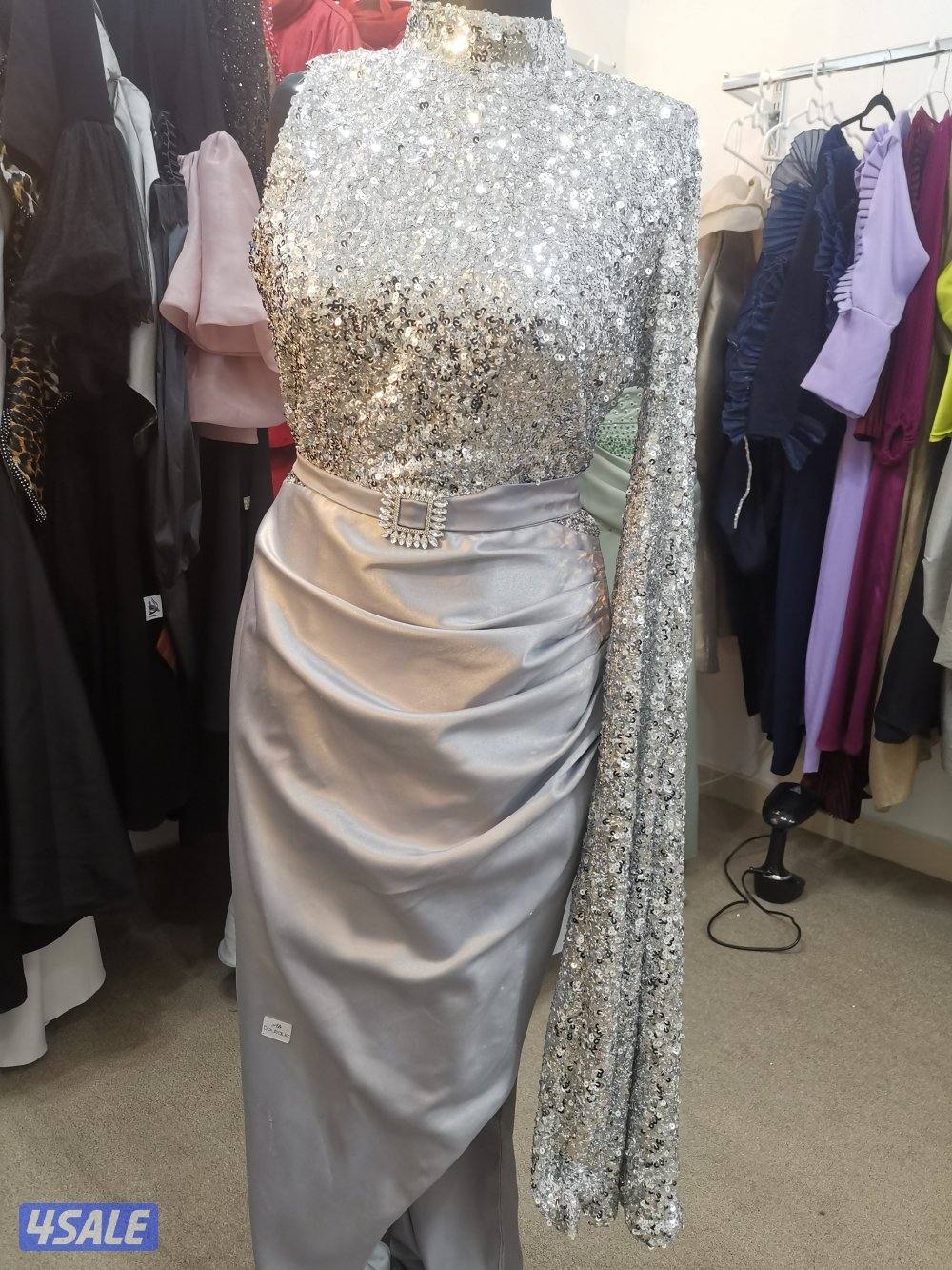 نفانيف وبدل من مصممات9