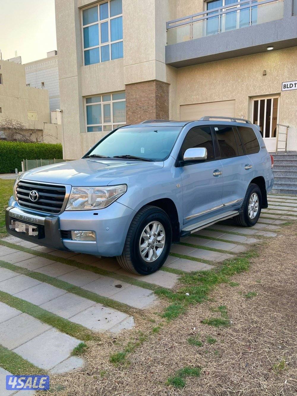 لاندكروز 8 سلندر  20116