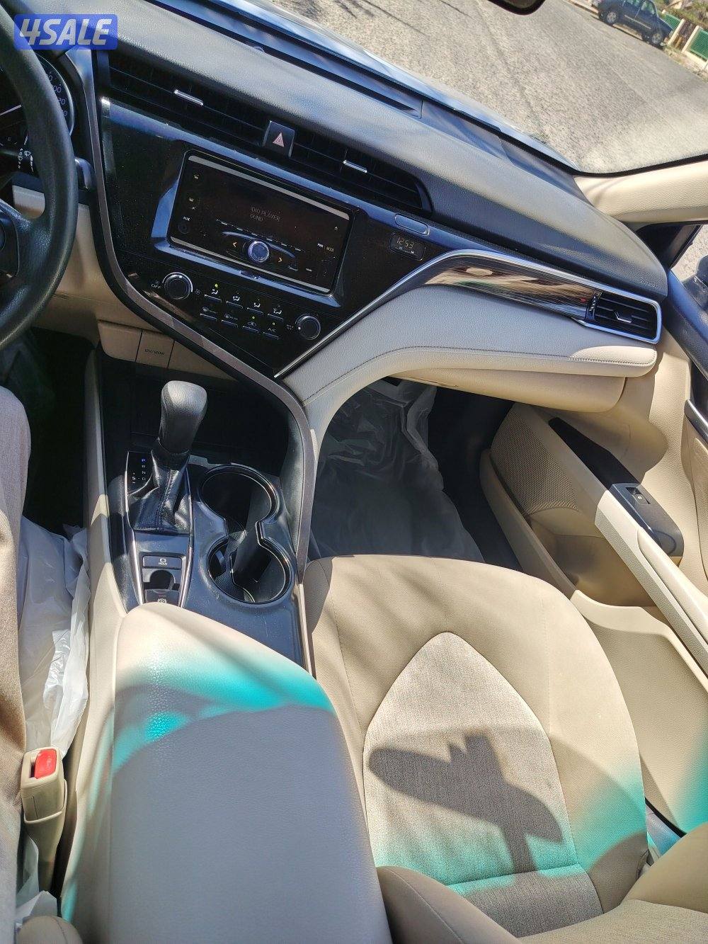 للبيع كامرى موديل2018 بحاله ممتازه شرط الفحص10