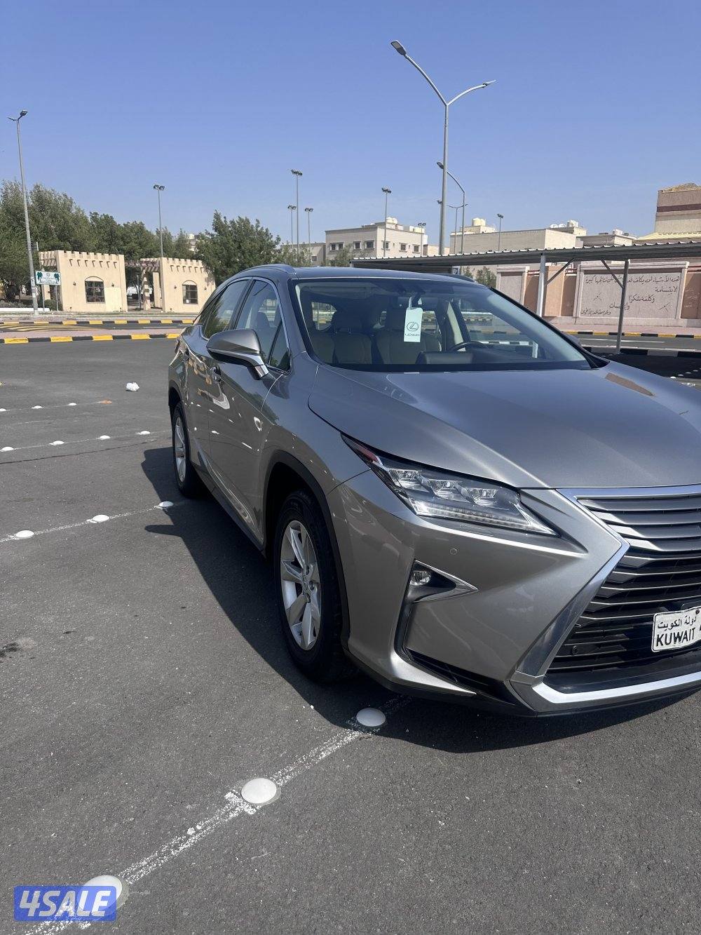 للبيع  RX350 موديل 2017 ماشي 195 صبغ الوكاله شرط الفحص2