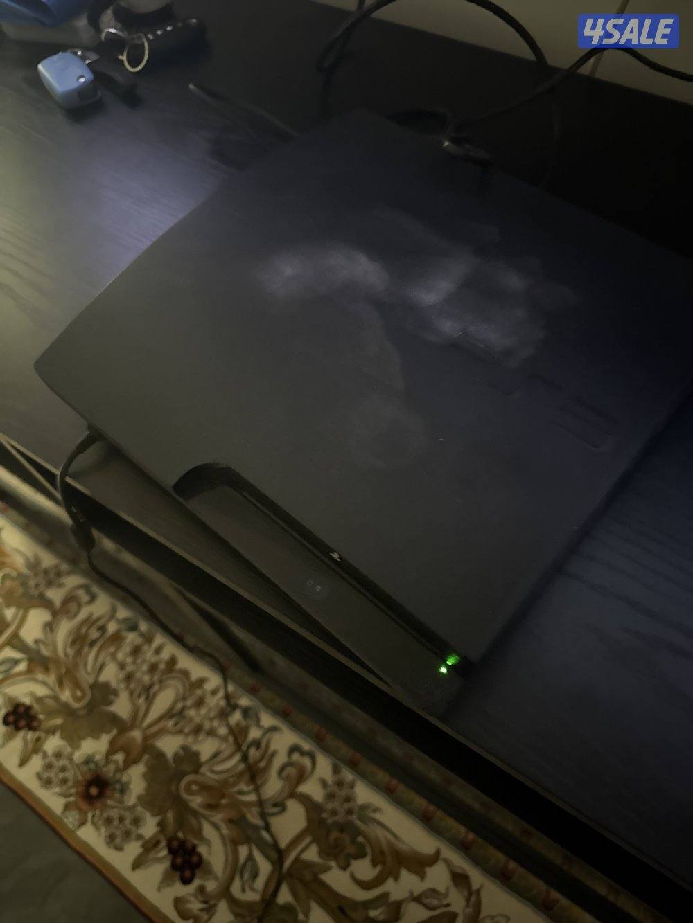 للبيع سوني ٣ مهكره مع يدتين ووايراتها وماراح اقصر معاك بالسعر1