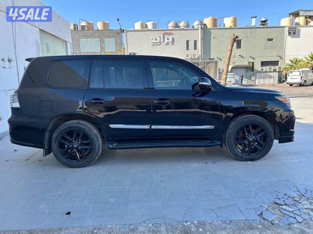 لكزس الفخيم و الأسود الملكي 2009 معدل ل 20153