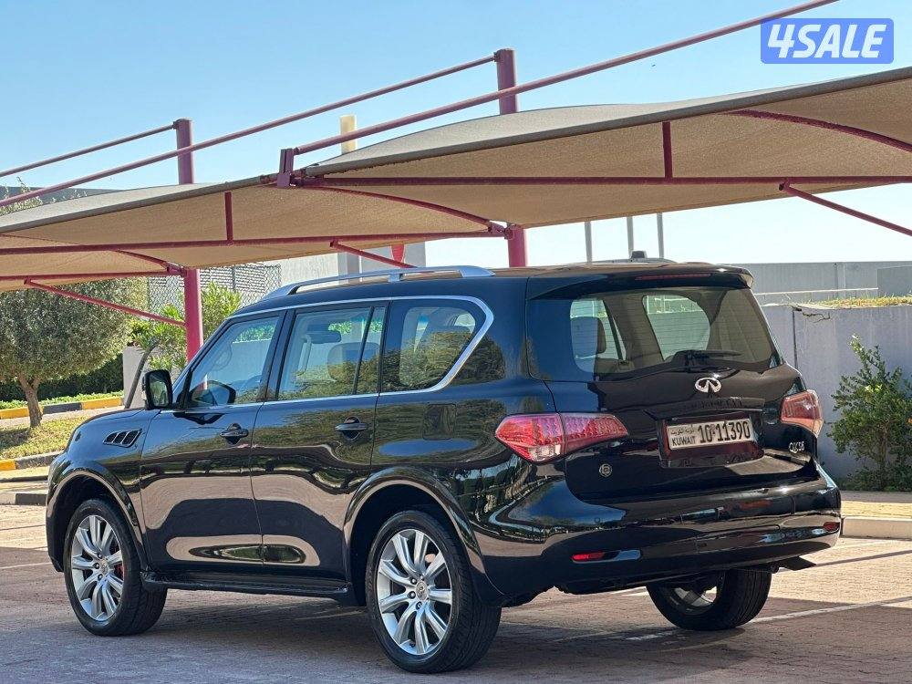 انفينيتي QX56 / 20113