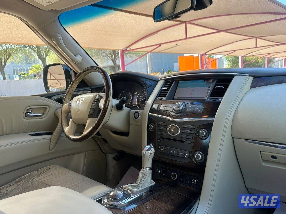 انفينيتي QX56 / 201110