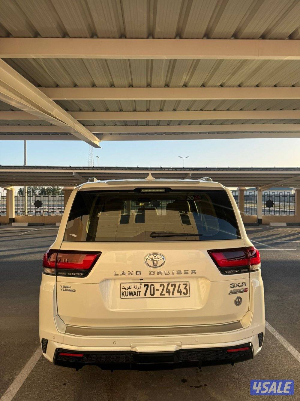 للبيع لاند كروز ٢٠٢٣ ايرو اس توين تيربو3