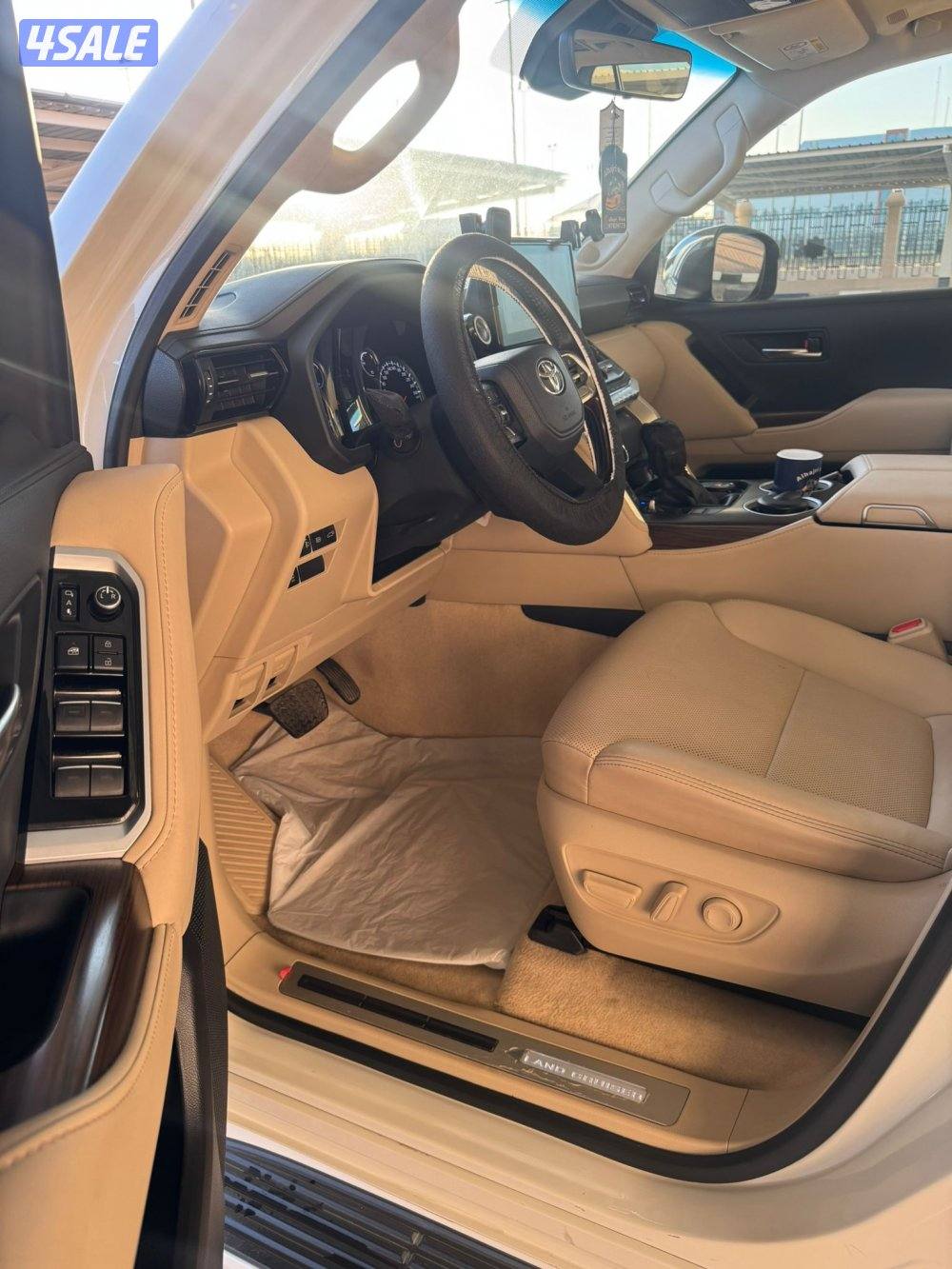 للبيع لاند كروز ٢٠٢٣ ايرو اس توين تيربو4