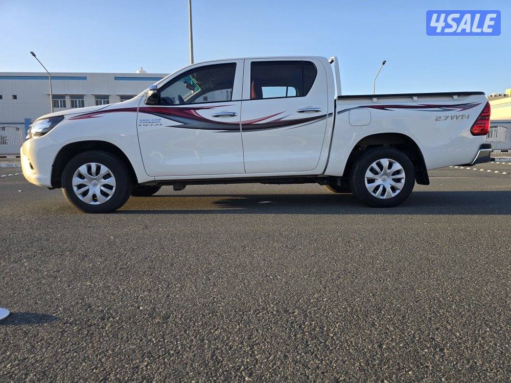 هايلكس ٢٠٢٣ عداد ٢٣ الف فقط صبغ الوكاله0