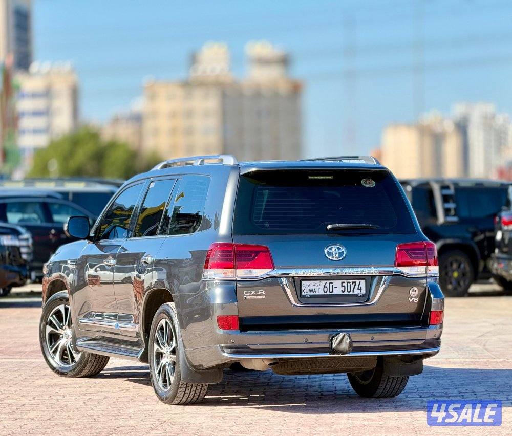 لاندكروزر تورنق سقنجر 2021 صبغ الوكاله4