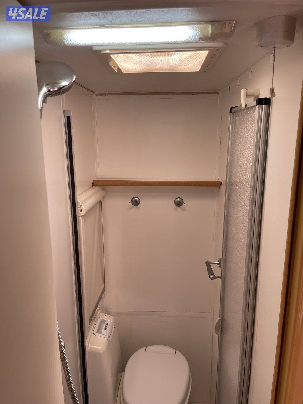 كرفان اوروبي غير مستخدم يتحرك بالريموت9