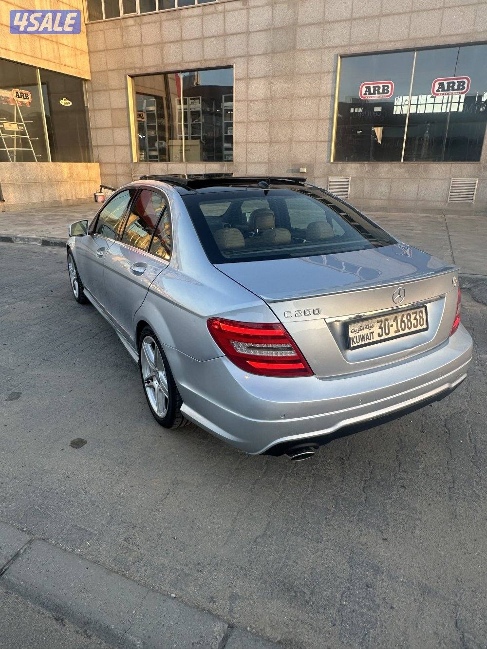 للبيع مرسيدس c200 موديل 2014 ماشي 17810