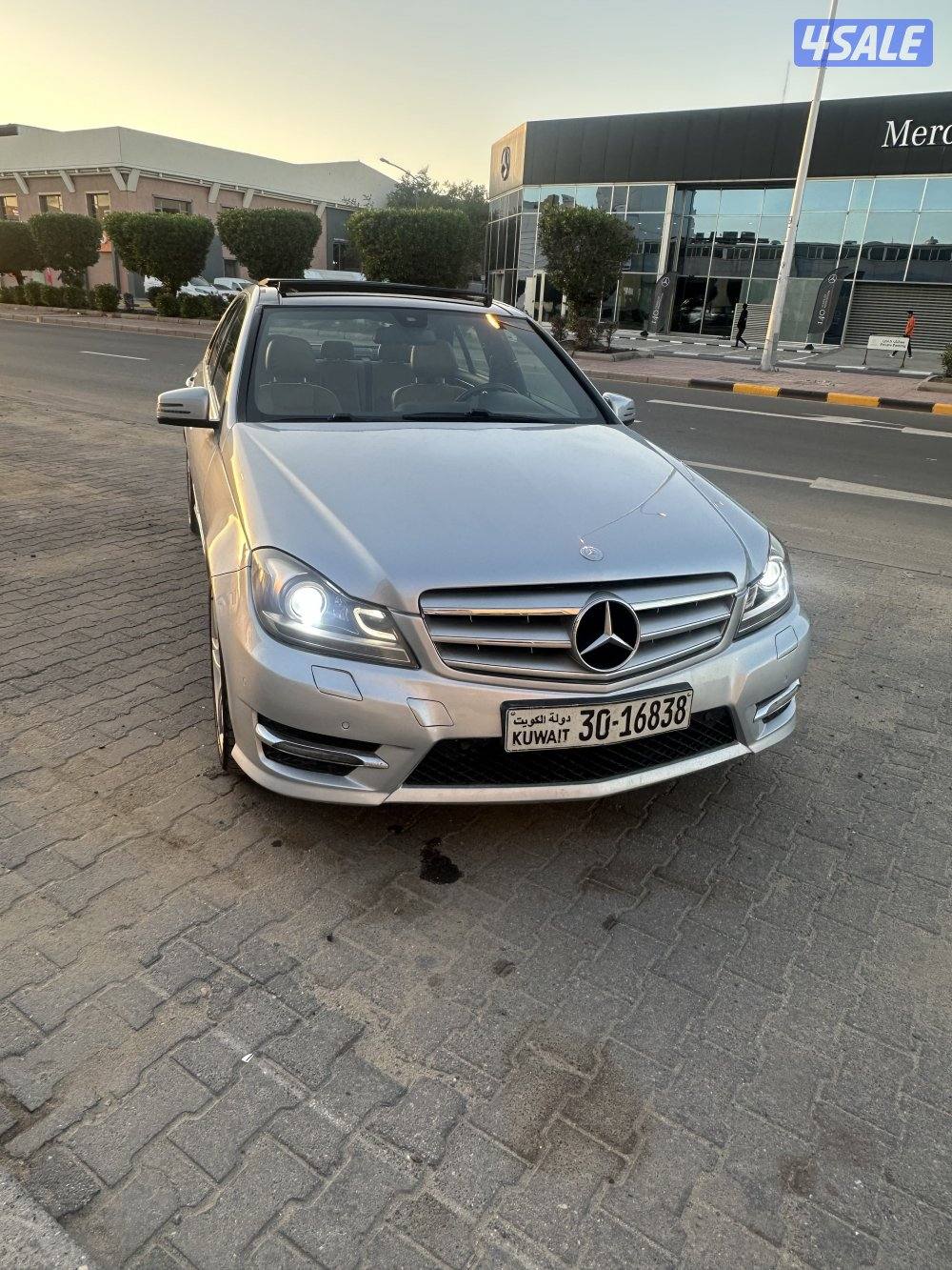 للبيع مرسيدس c200 موديل 2014 ماشي 17812