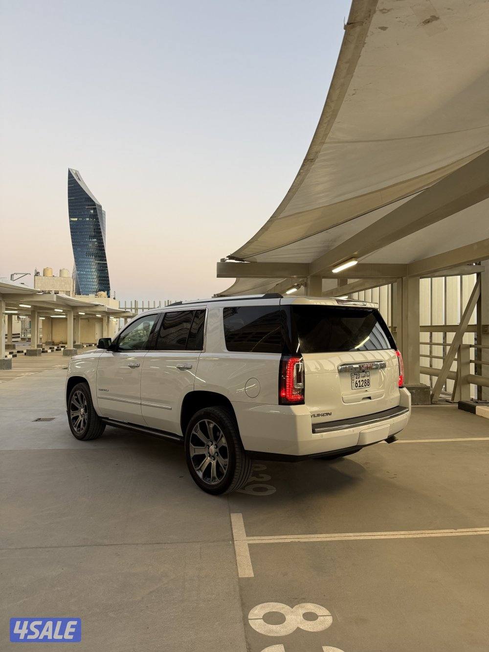 للبيع يوكن دينالي 2017 فل كامل3