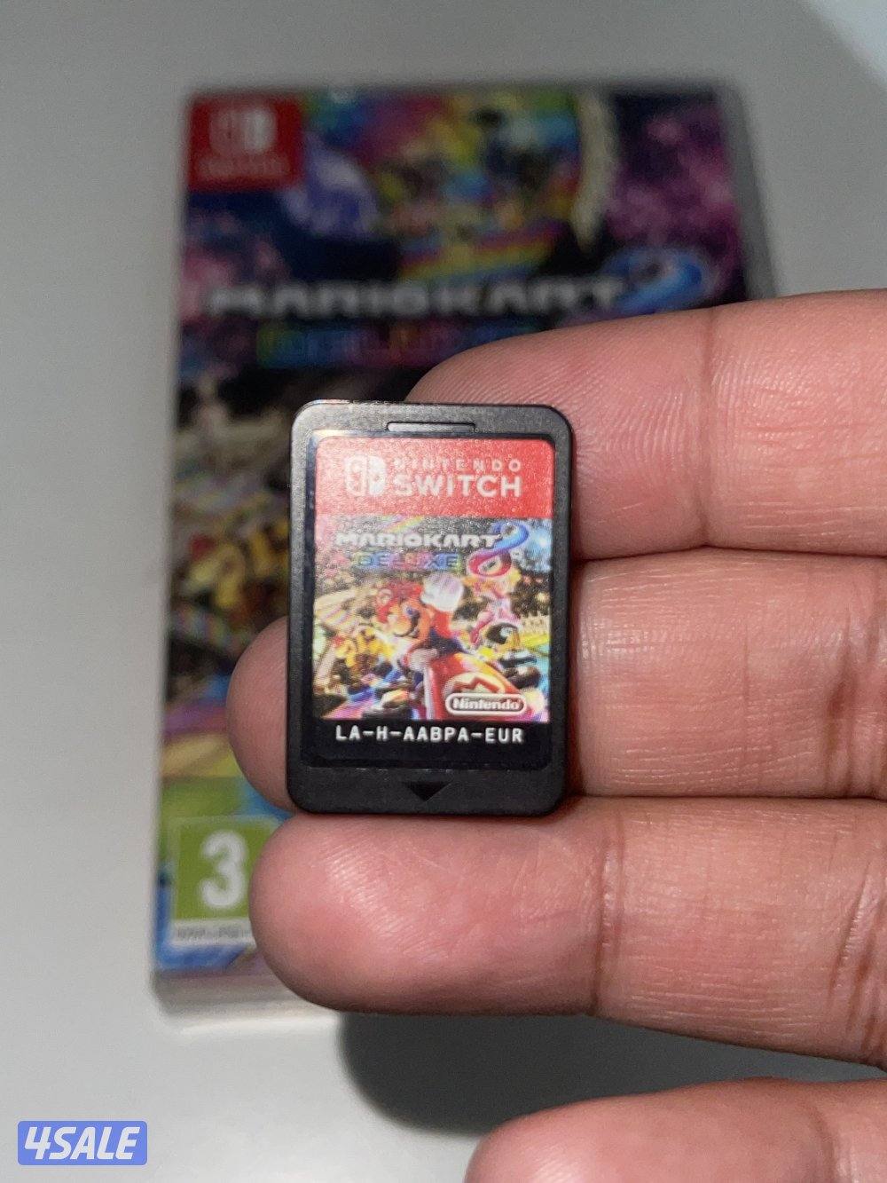 جهاز نينتندو سوتش Nintedo switch مع لعبتين وحده بغلاف و وحده لا كامل ا7