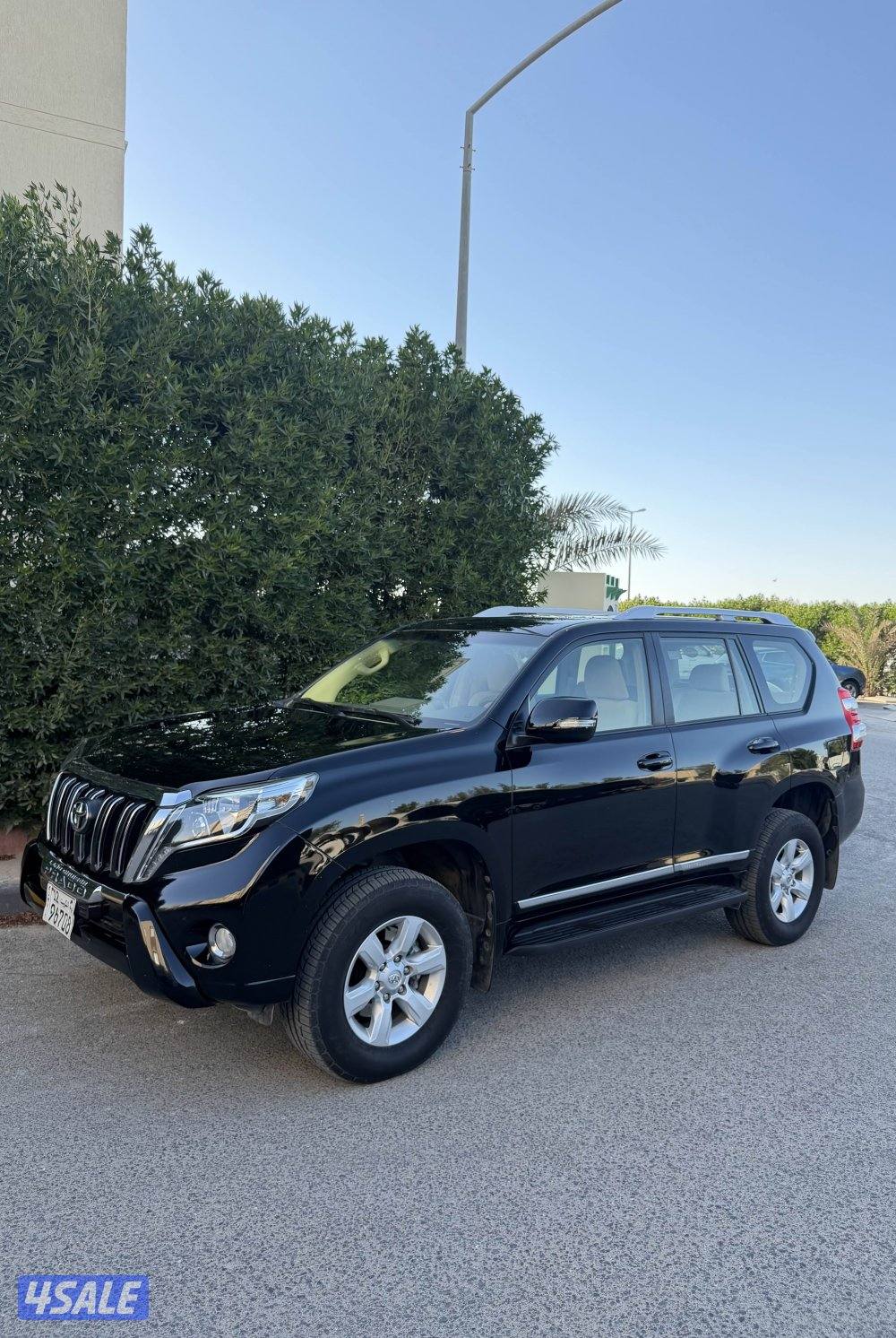 للبيع برادو 2014 ماشي 60 الف0