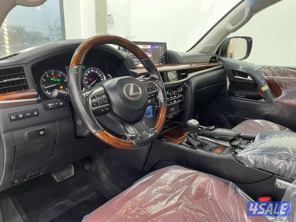 لكزس ستيشن lx570 2016 سبورت وكالة البحرين جاهزة للتصدير مع التخليص4