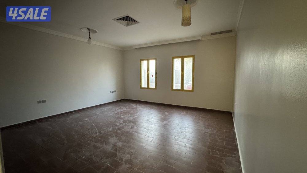 الاندلس قطعة ٩ شارع ١٠ خلف المستشفى2