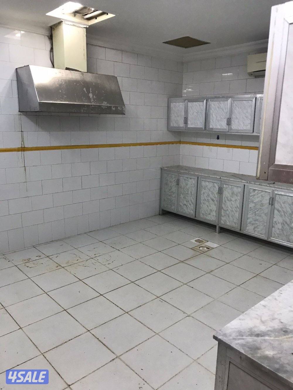 الاندلس قطعة ٩ شارع ١٠ خلف المستشفى9