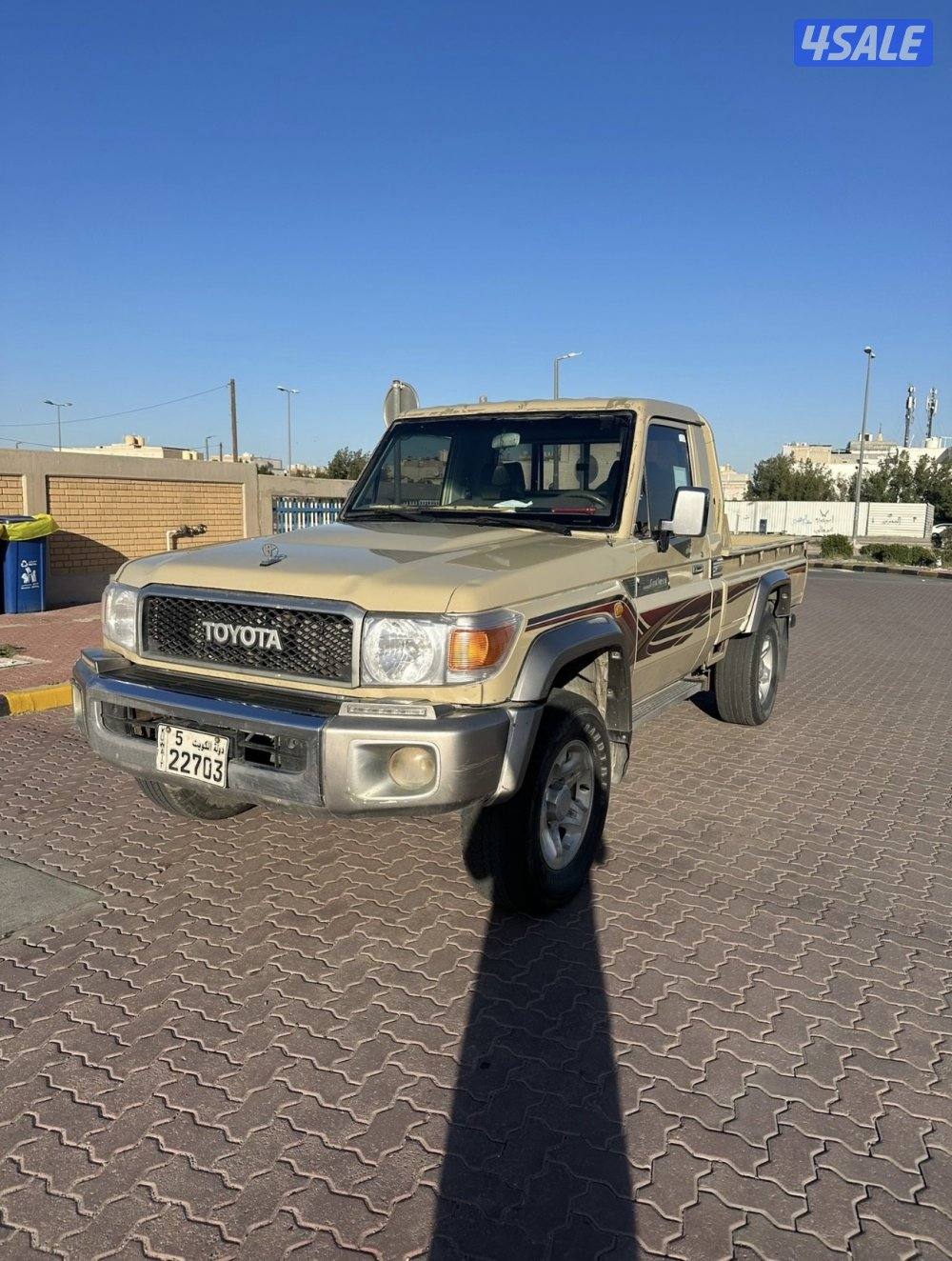 للبيع تويوتا شاص موديل ٢٠١٢3