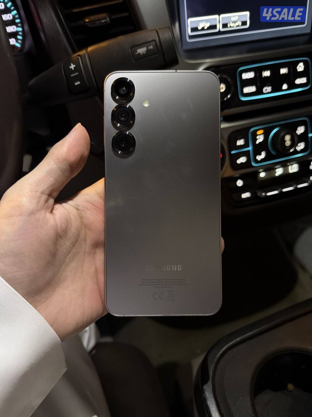 للبيع S25Plus مستعمل0