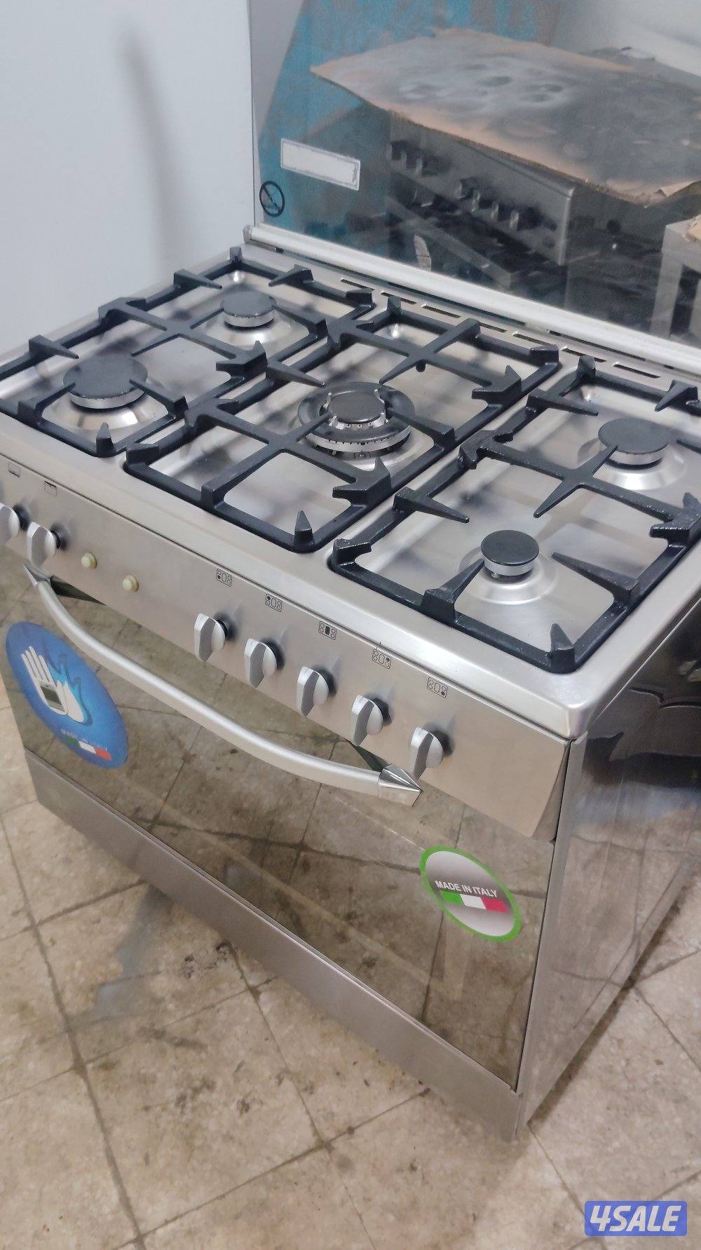 نبيع جميع انواع الطباخات وا ثلاجات بحاله ممتازه1