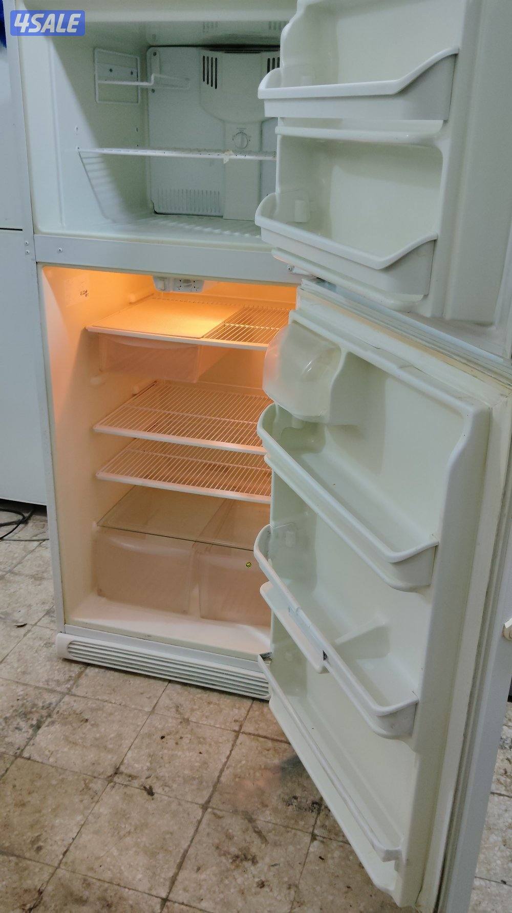 نبيع جميع انواع الطباخات وا ثلاجات بحاله ممتازه10