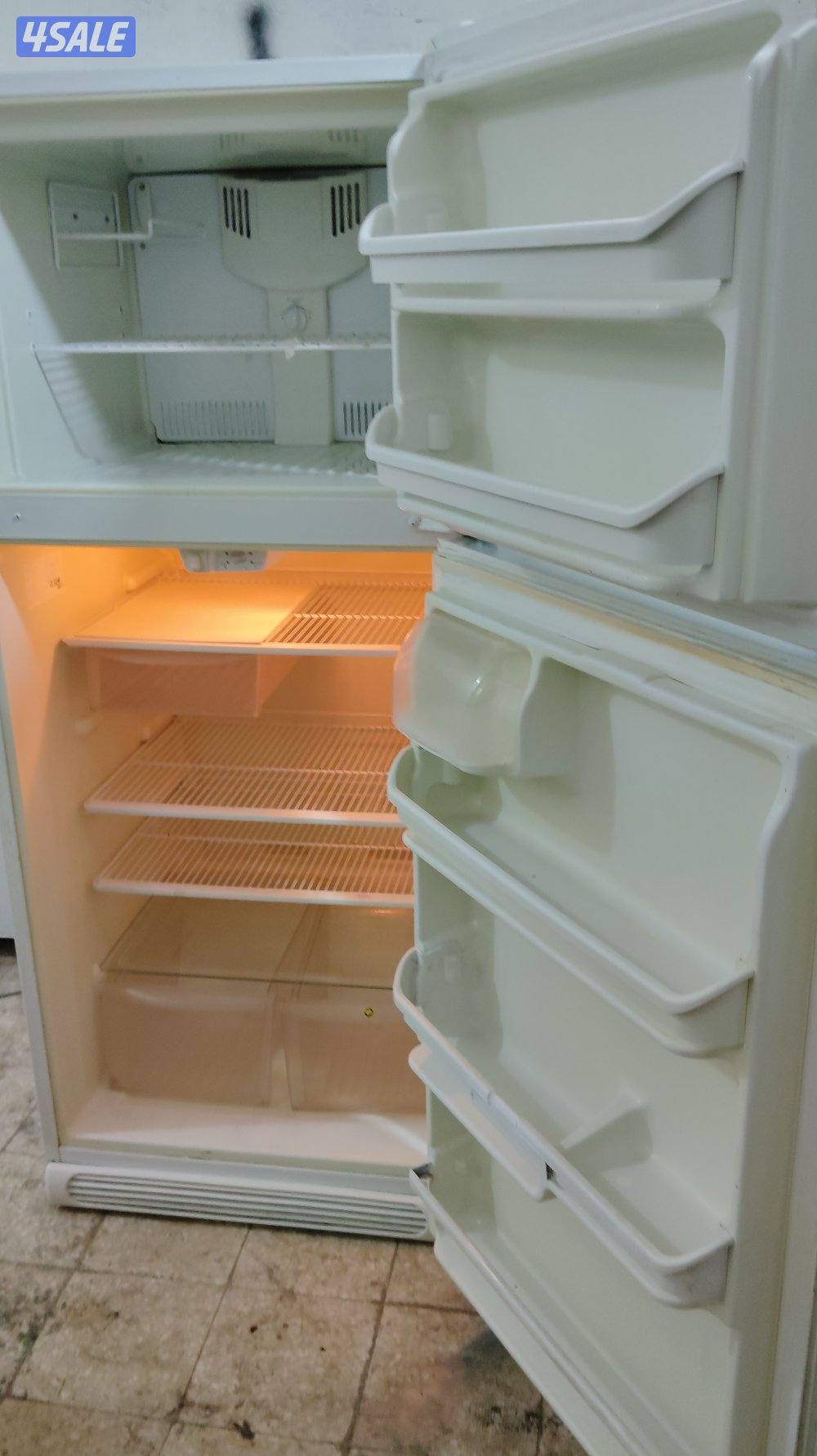 نبيع جميع انواع الطباخات وا ثلاجات بحاله ممتازه11