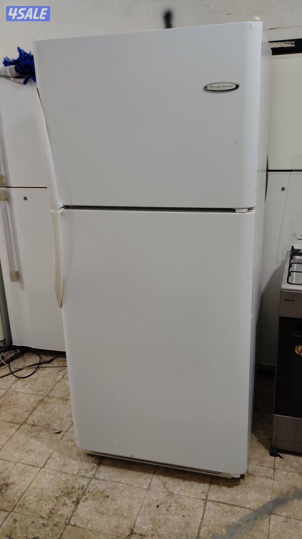 نبيع جميع انواع الطباخات وا ثلاجات بحاله ممتازه12