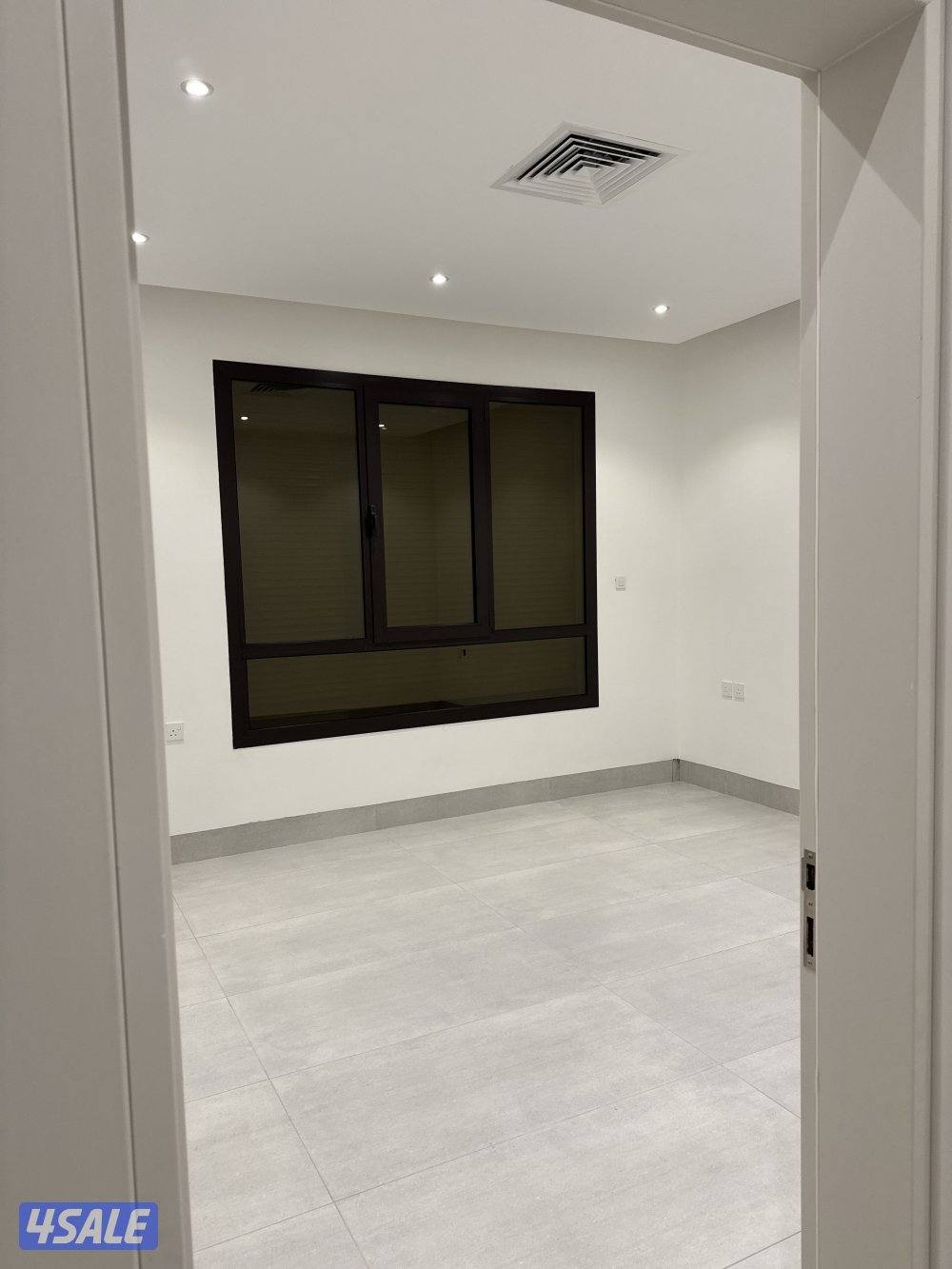 شقه للإيجار للمعاريس ، تشطيب فاخر موقع مميّز5