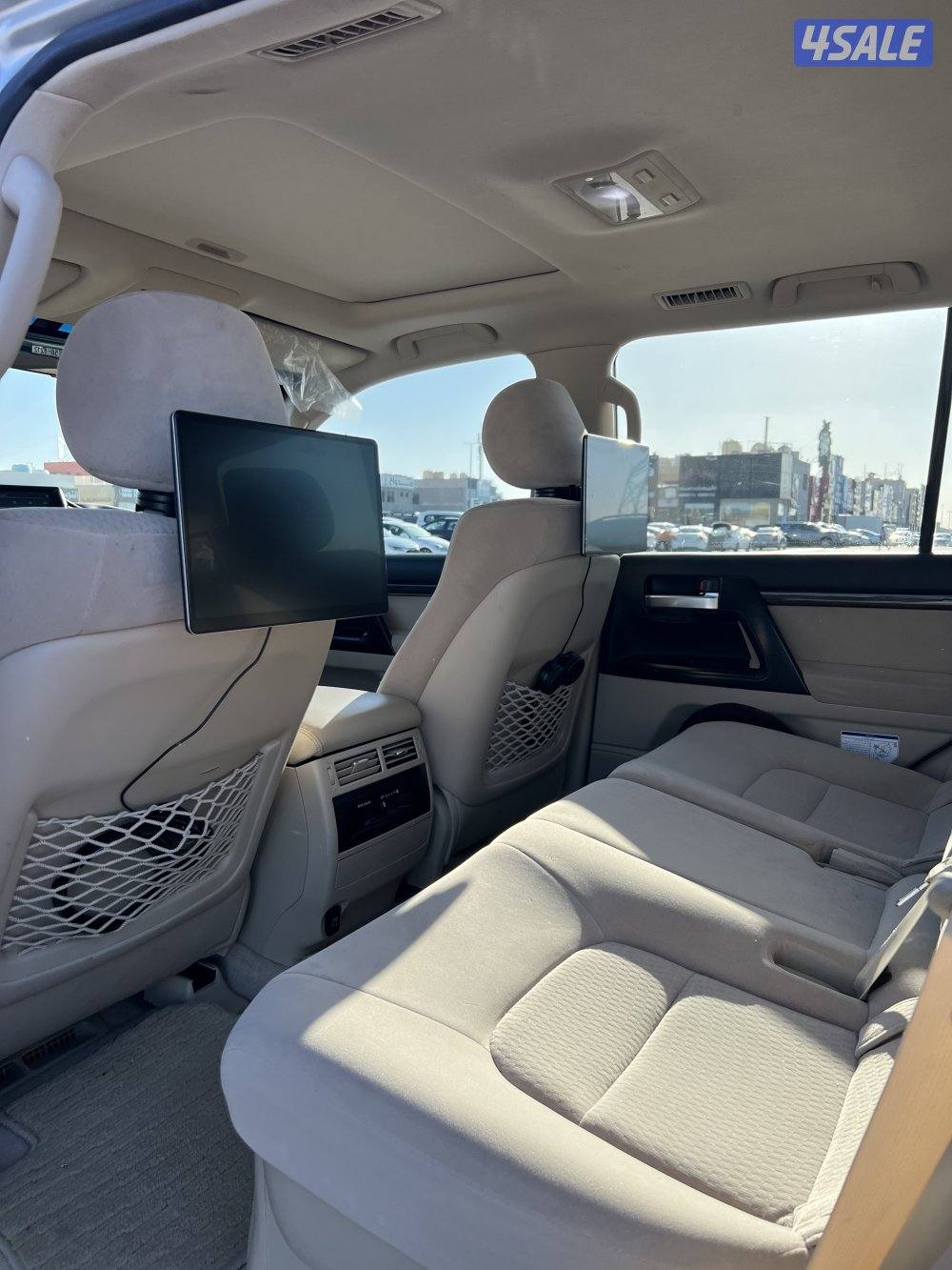 لاند كروزر غراند  20216