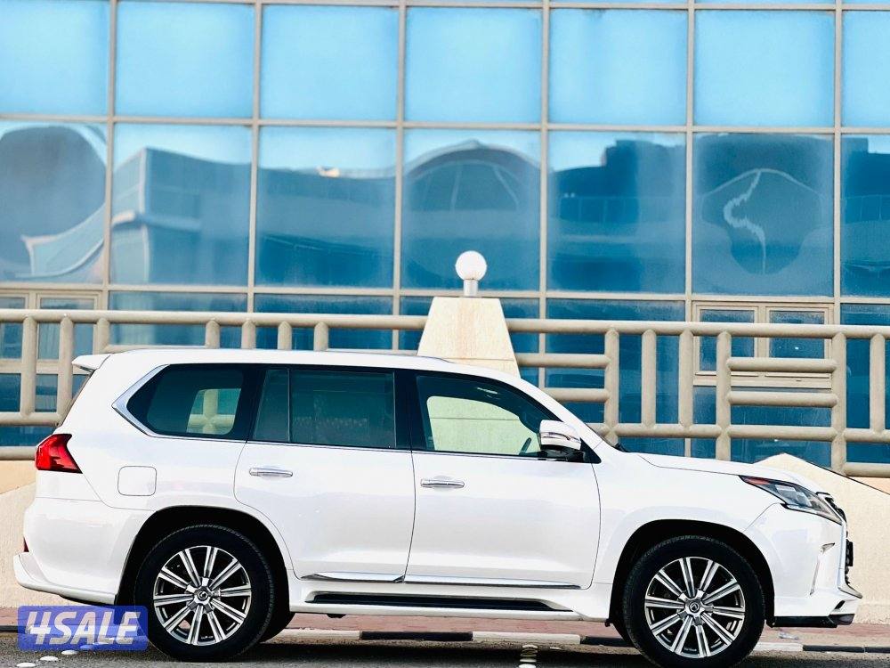 جيب لكزس 20160