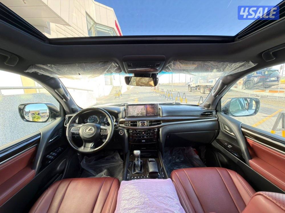 للبيع لكزس LX570 موديل 2017 صبغ الوكاله12