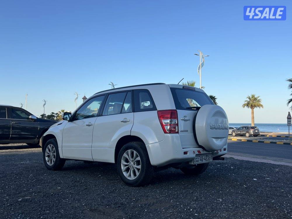 للبيع سوزوكي فيتارا موديل 20186