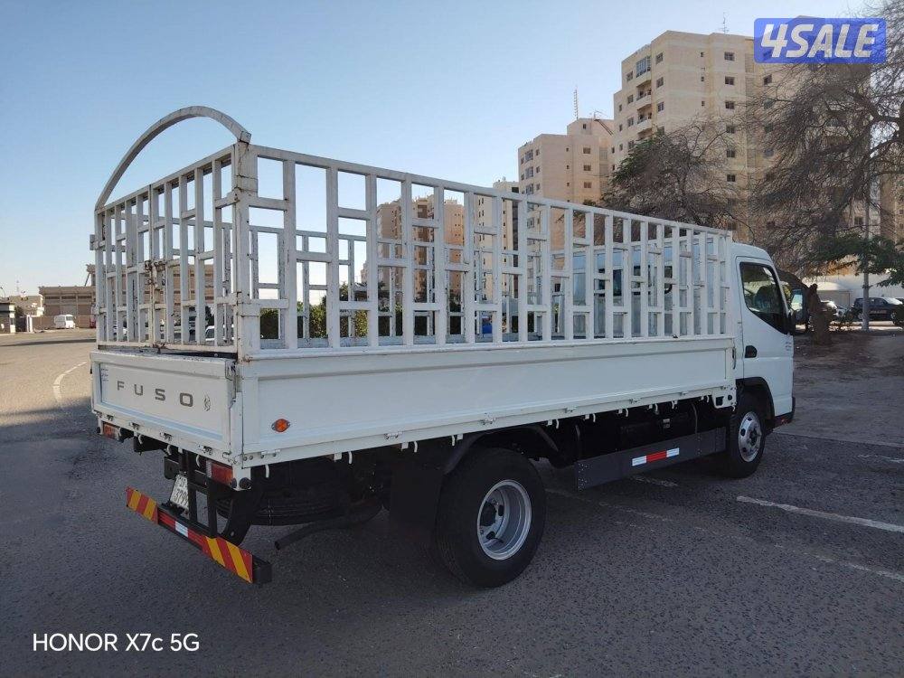 للبيع هاف لوري6