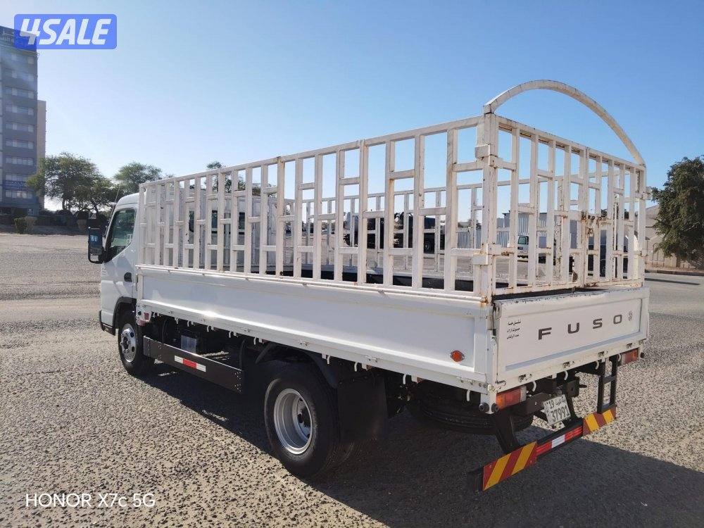 للبيع هاف لوري9