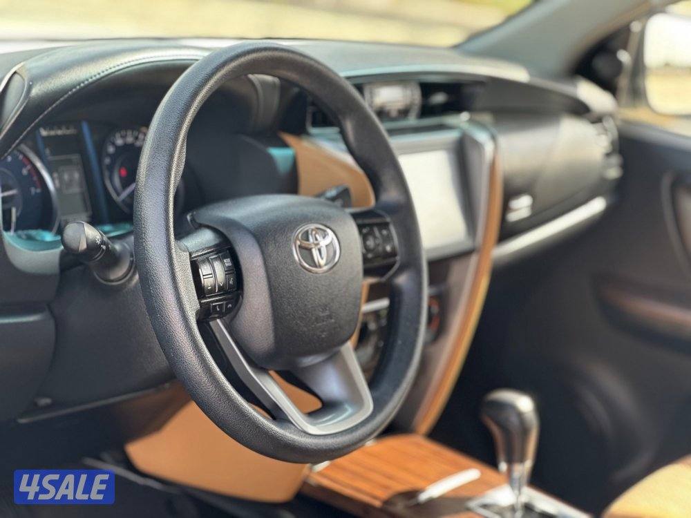 للبيع تويوتا فورتنر وارد الوكالة الساير7