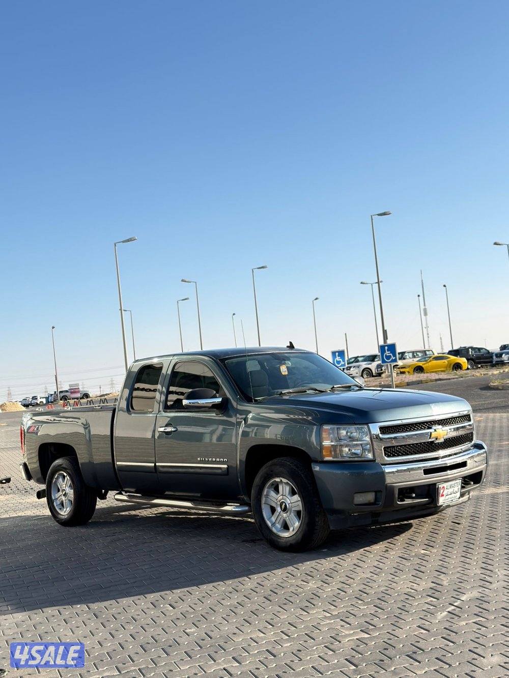 للبيع سلفرادو 2007 LT1