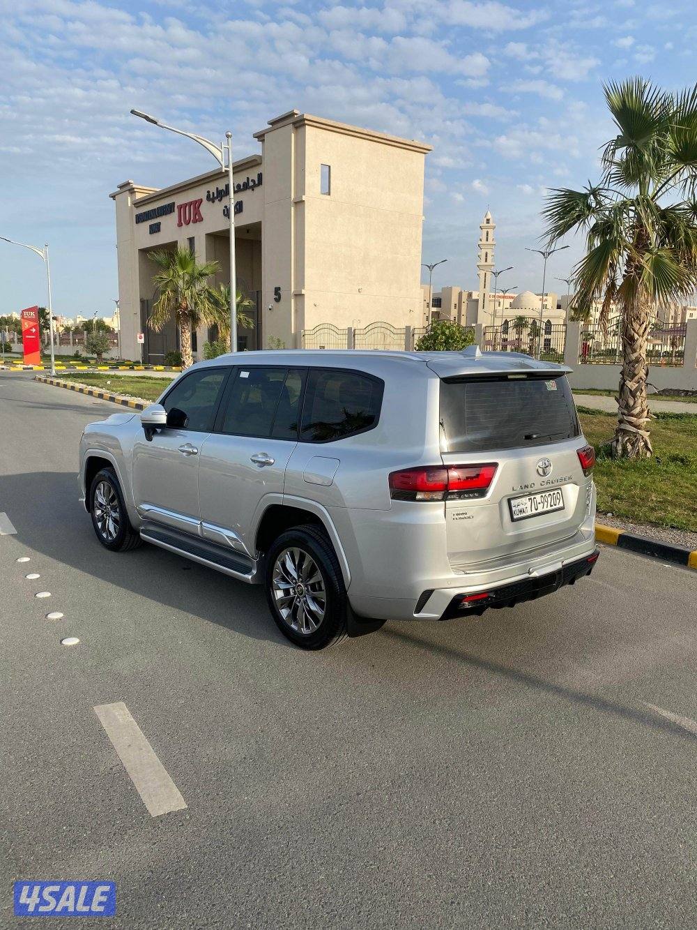 للبيع لاند ايرو اس تون تيربو 20231