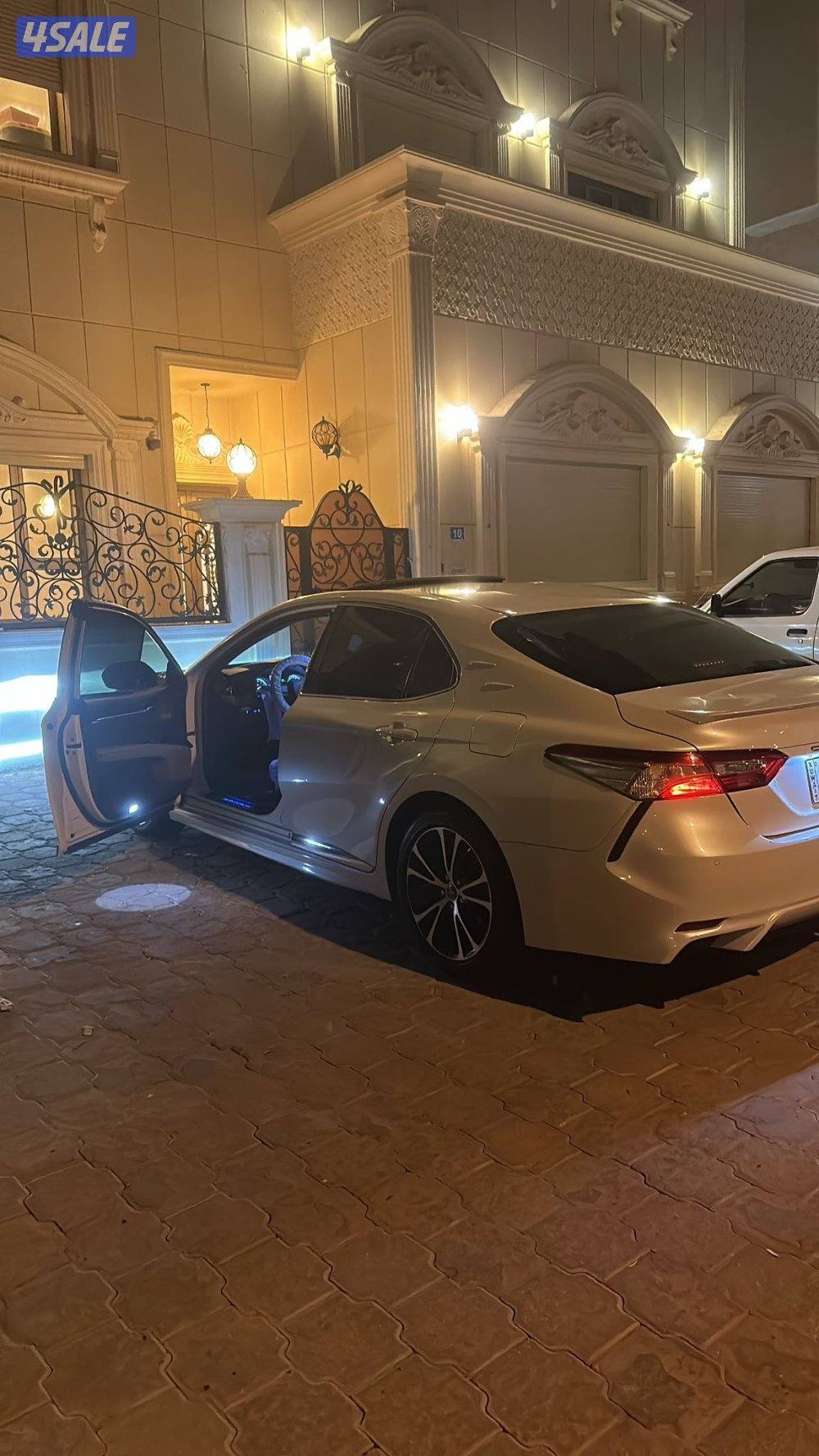 للبيع كامري موديل ٢٠١٩ سبورت 4 سلندر صبغ وكاله شرط الفحص المالك الاول5