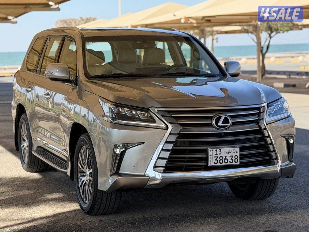 2016 لكزس LX5701