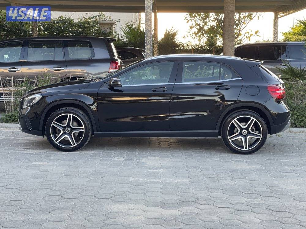 مرسيدس GLA250 صبغ وكاله موديل 20191