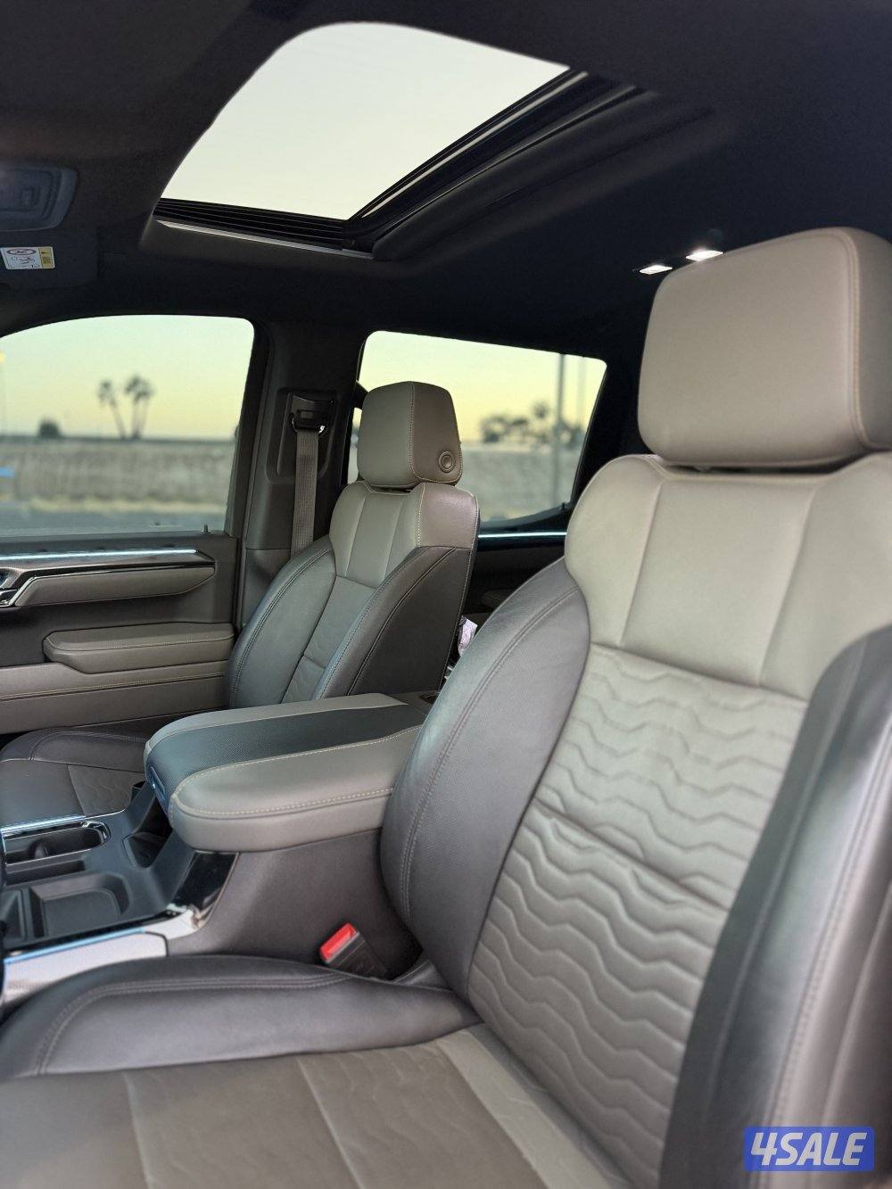 للبيع وانيت سلفرادو ZR27